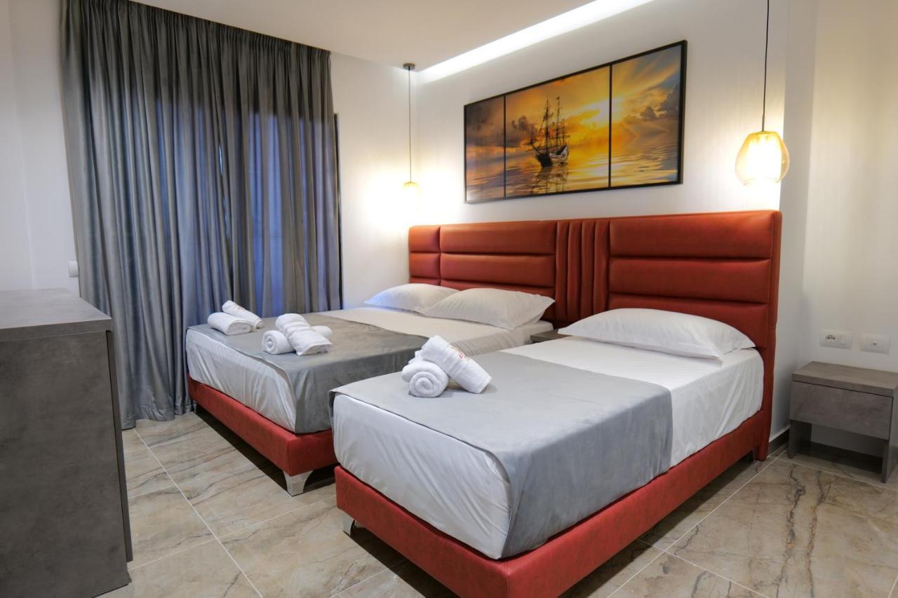 Hotel Eagle Ксамил Экстерьер фото