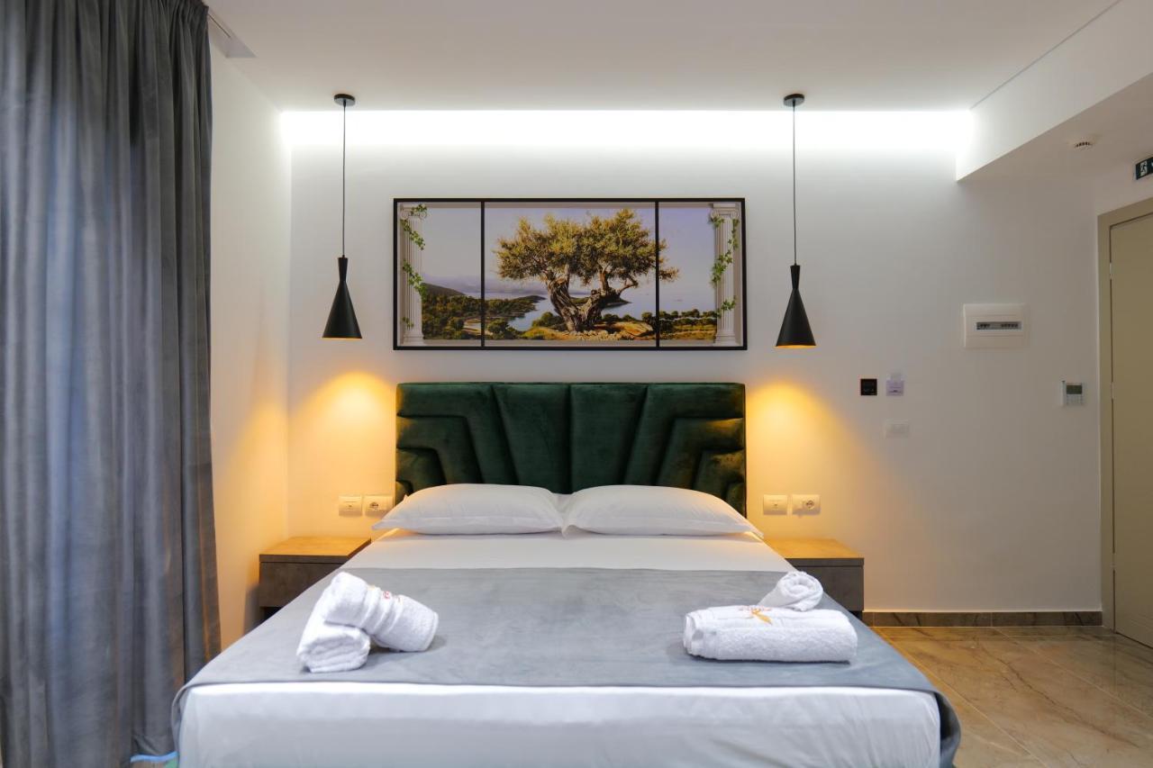 Hotel Eagle Ксамил Экстерьер фото