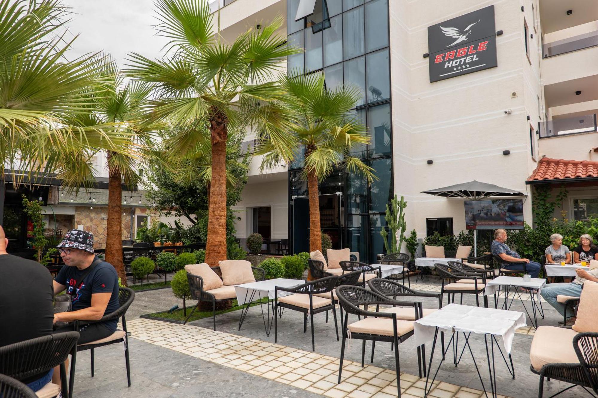 Hotel Eagle Ксамил Экстерьер фото