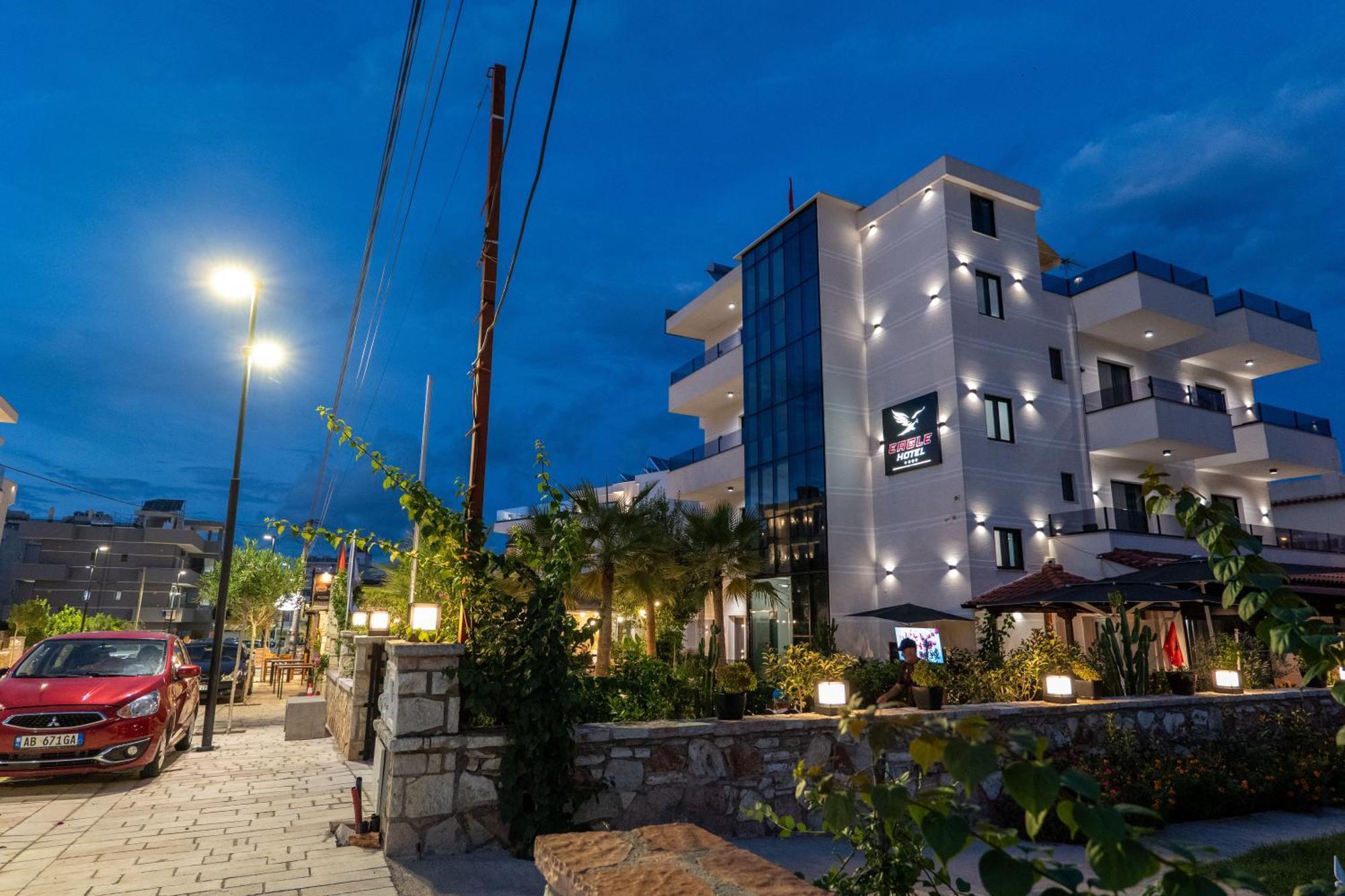 Hotel Eagle Ксамил Экстерьер фото