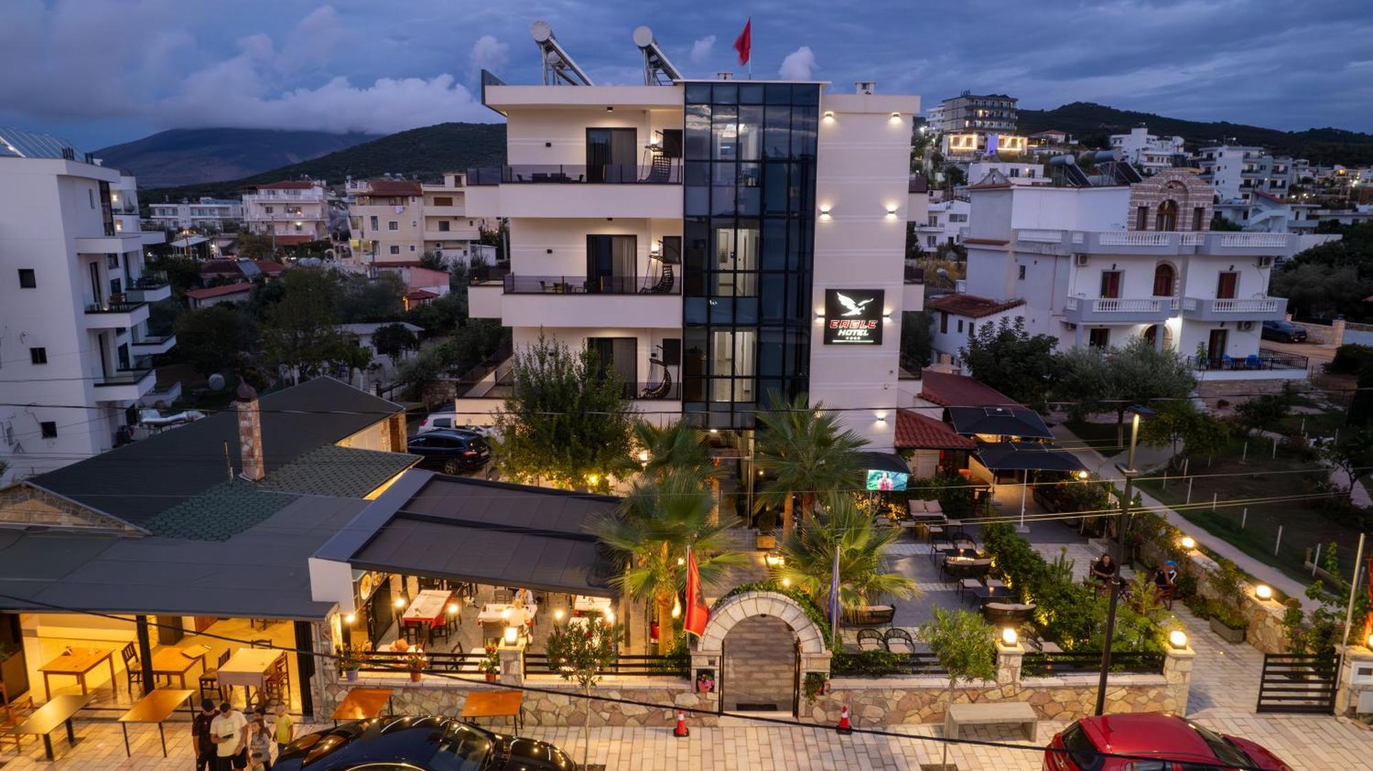 Hotel Eagle Ксамил Экстерьер фото